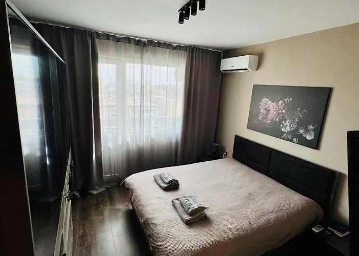 Апартамент Frankie